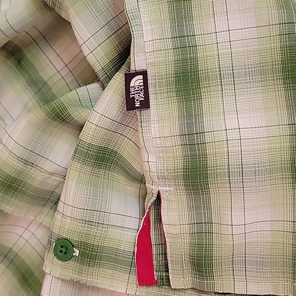 Mens The Northface Plaid Shirt - Picture 6 of 6